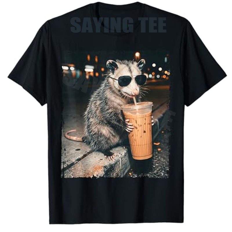 Y2k Cat Raccoon Iced Drink Min - Coffee And Tea Lyrics recension och pris