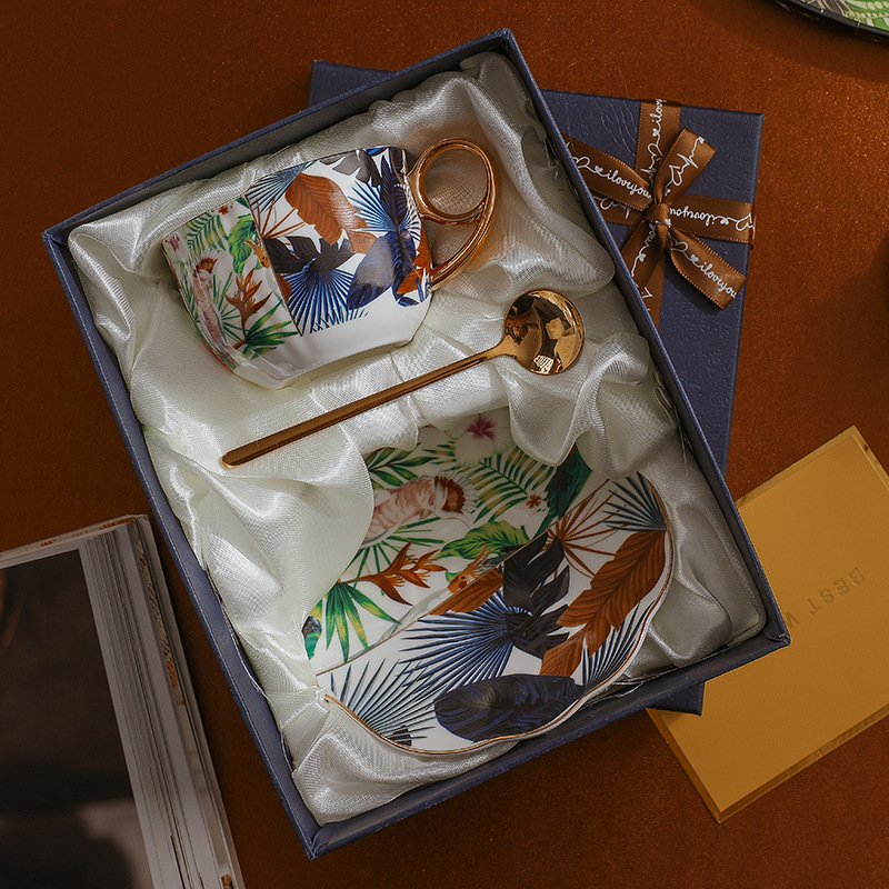 European Türkiye Bone China Co - T And Tea Coffee recension och pris