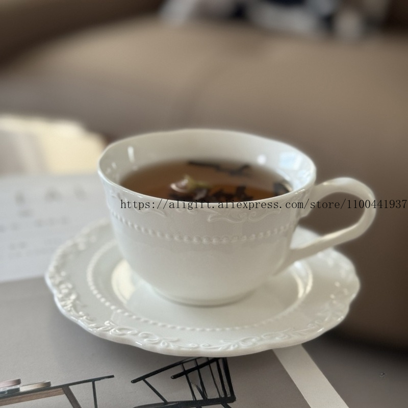 French Light Luxury Embossed F - Tea Coffee Pot Set recension och pris